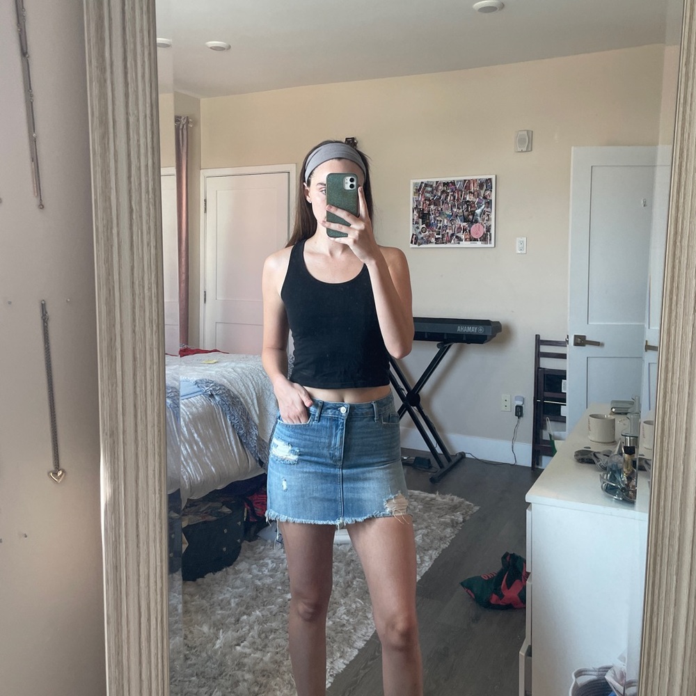 Hollister Mini Denim Skirt Size 3/26